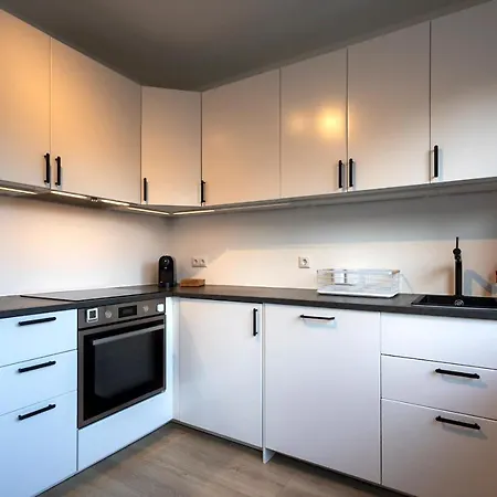 Stilvolle & Zentrale In 아파트 오라니엔부르크